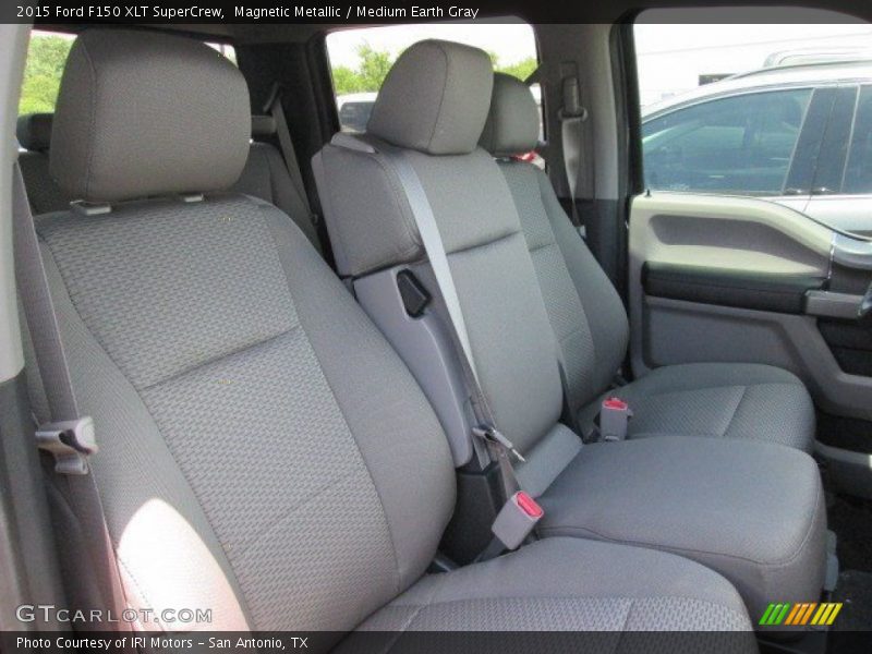 Magnetic Metallic / Medium Earth Gray 2015 Ford F150 XLT SuperCrew