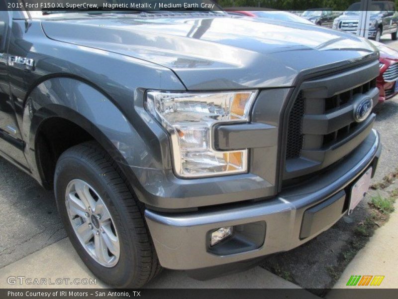 Magnetic Metallic / Medium Earth Gray 2015 Ford F150 XL SuperCrew
