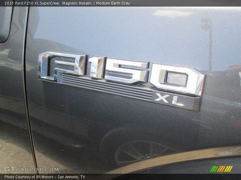 Magnetic Metallic / Medium Earth Gray 2015 Ford F150 XL SuperCrew