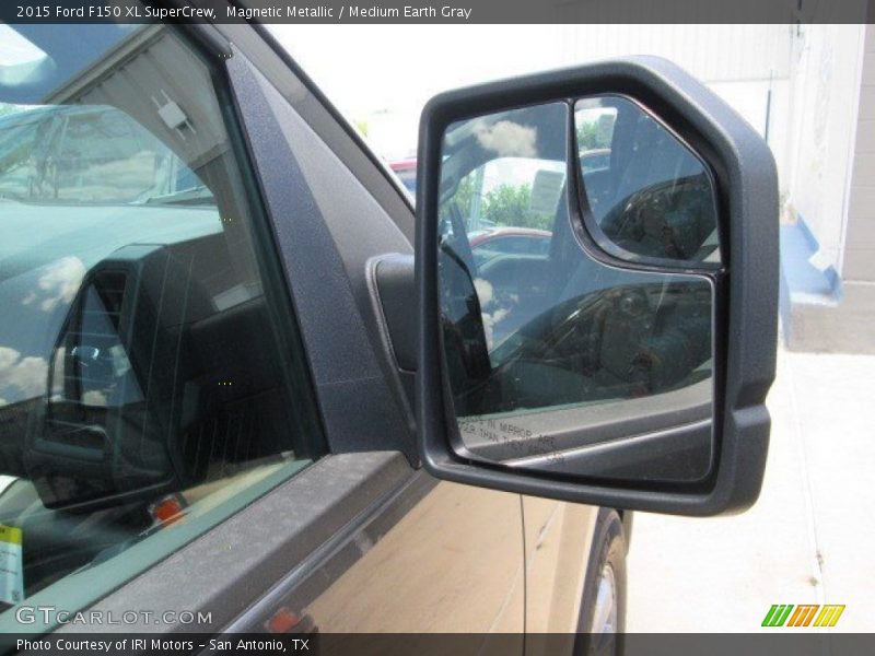 Magnetic Metallic / Medium Earth Gray 2015 Ford F150 XL SuperCrew