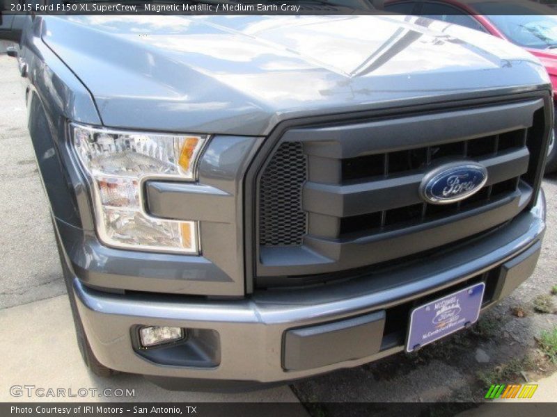 Magnetic Metallic / Medium Earth Gray 2015 Ford F150 XL SuperCrew