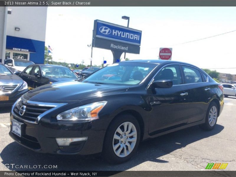 Super Black / Charcoal 2013 Nissan Altima 2.5 S