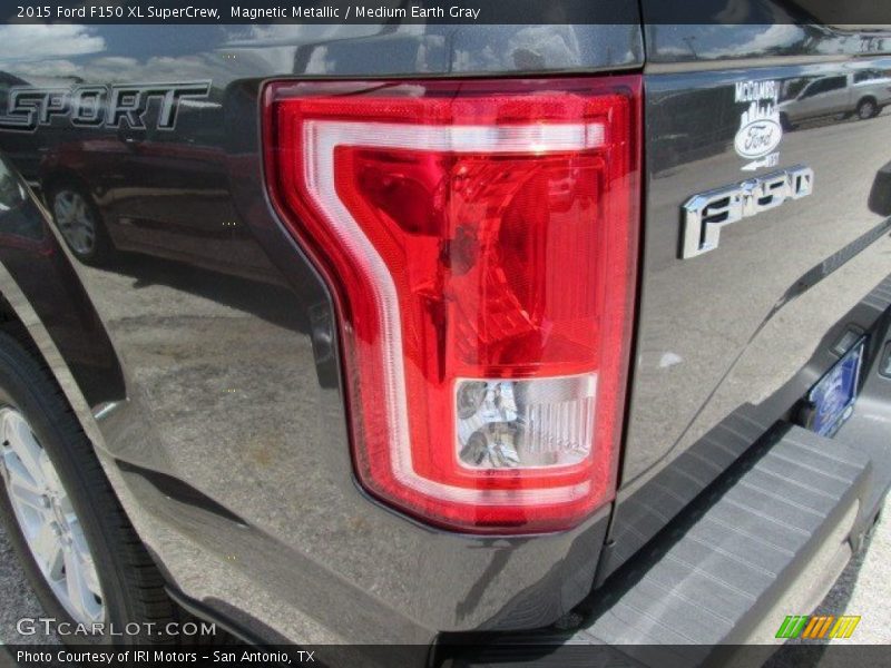 Magnetic Metallic / Medium Earth Gray 2015 Ford F150 XL SuperCrew