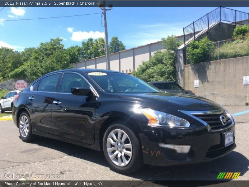 Super Black / Charcoal 2013 Nissan Altima 2.5 S