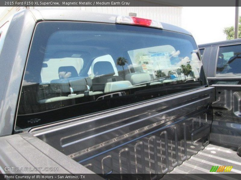 Magnetic Metallic / Medium Earth Gray 2015 Ford F150 XL SuperCrew