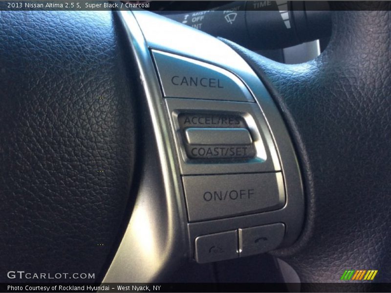 Super Black / Charcoal 2013 Nissan Altima 2.5 S