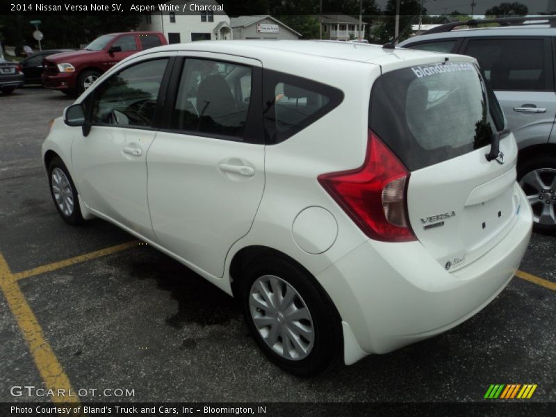 Aspen White / Charcoal 2014 Nissan Versa Note SV
