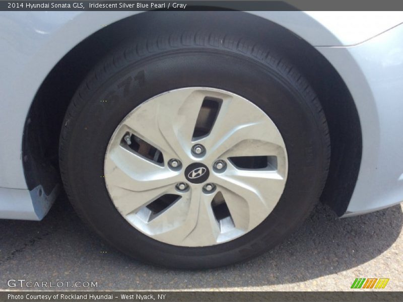 Iridescent Silver Blue Pearl / Gray 2014 Hyundai Sonata GLS