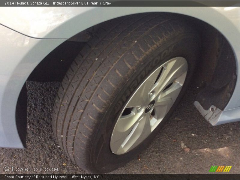 Iridescent Silver Blue Pearl / Gray 2014 Hyundai Sonata GLS
