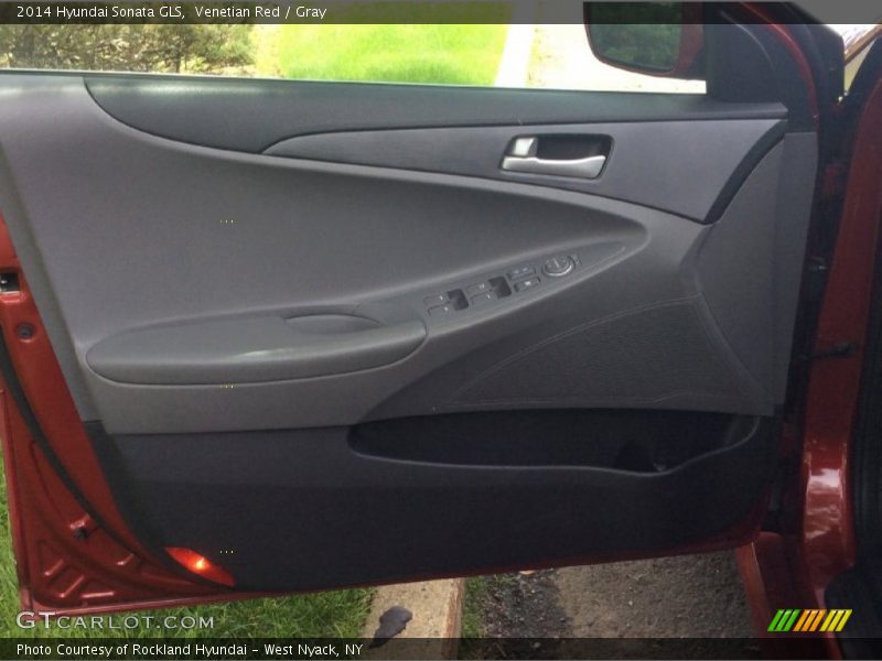 Venetian Red / Gray 2014 Hyundai Sonata GLS