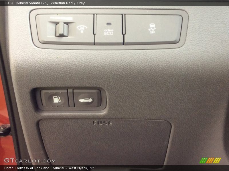 Venetian Red / Gray 2014 Hyundai Sonata GLS