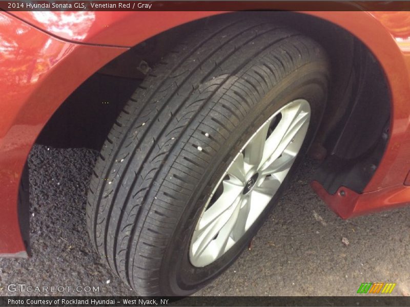 Venetian Red / Gray 2014 Hyundai Sonata GLS