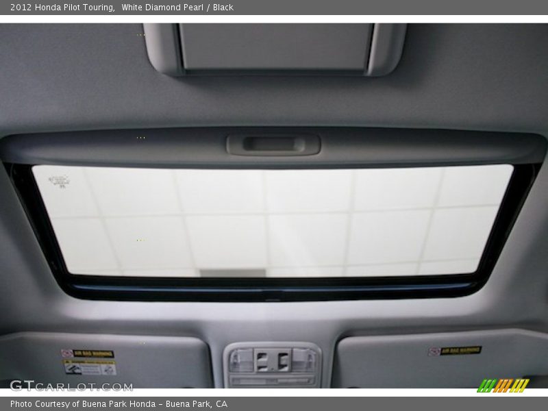 White Diamond Pearl / Black 2012 Honda Pilot Touring
