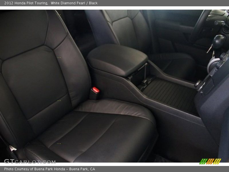 White Diamond Pearl / Black 2012 Honda Pilot Touring
