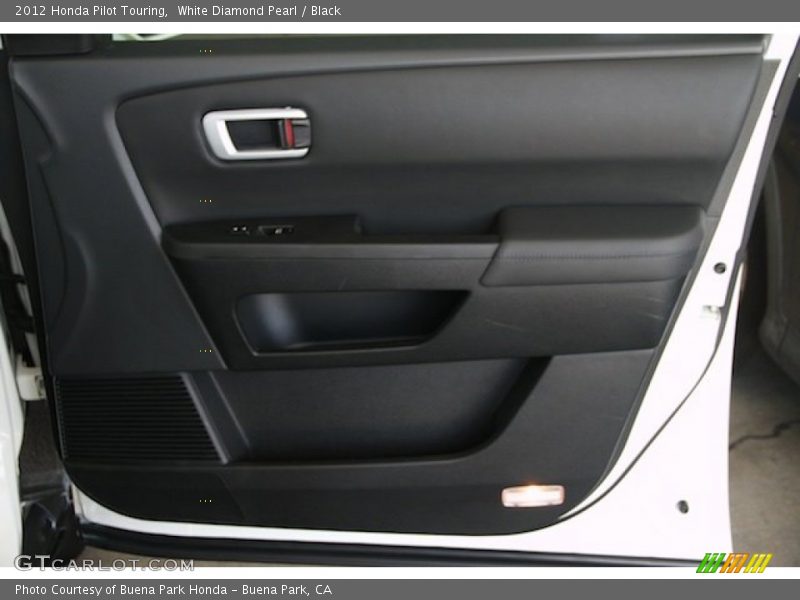 White Diamond Pearl / Black 2012 Honda Pilot Touring