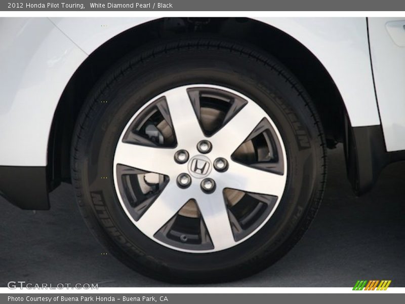 White Diamond Pearl / Black 2012 Honda Pilot Touring