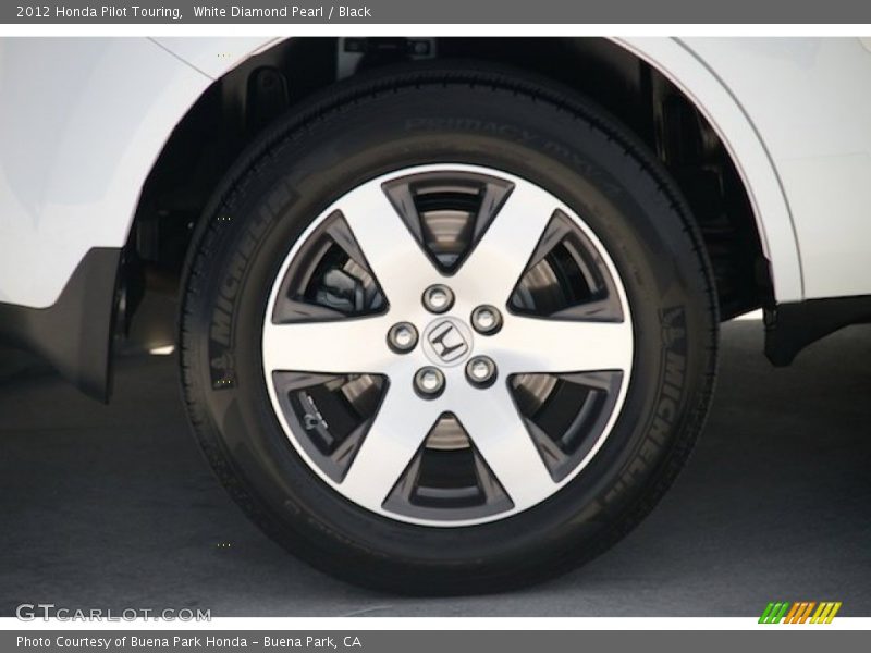 White Diamond Pearl / Black 2012 Honda Pilot Touring