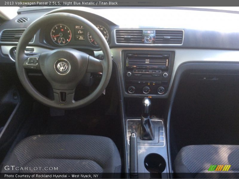 Night Blue Metallic / Titan Black 2013 Volkswagen Passat 2.5L S