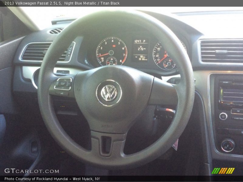 Night Blue Metallic / Titan Black 2013 Volkswagen Passat 2.5L S