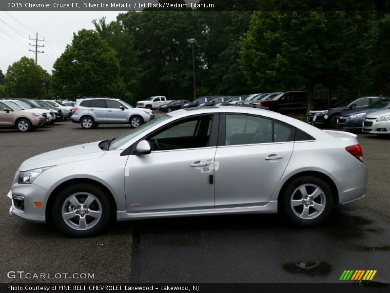 Silver Ice Metallic / Jet Black/Medium Titanium 2015 Chevrolet Cruze LT