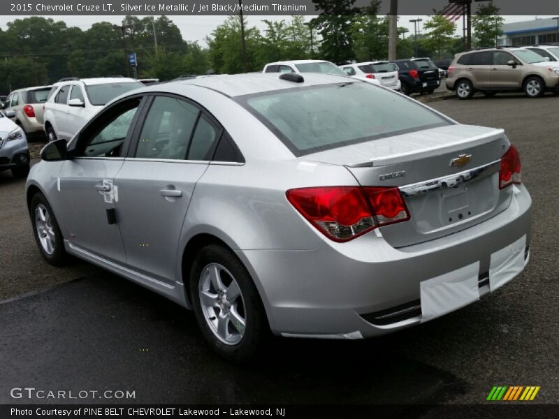 Silver Ice Metallic / Jet Black/Medium Titanium 2015 Chevrolet Cruze LT