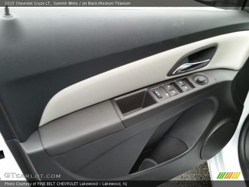 Summit White / Jet Black/Medium Titanium 2015 Chevrolet Cruze LT