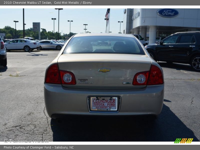 Gold Mist Metallic / Ebony 2010 Chevrolet Malibu LT Sedan