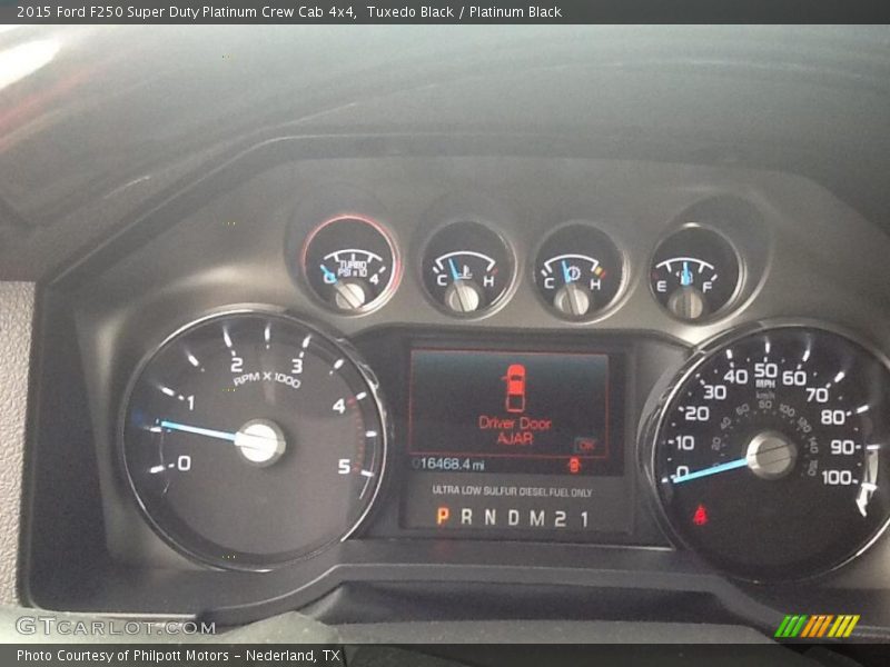 Tuxedo Black / Platinum Black 2015 Ford F250 Super Duty Platinum Crew Cab 4x4