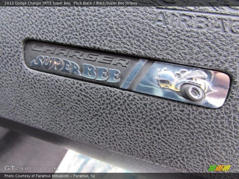 Charger SuperBee - 2013 Dodge Charger SRT8 Super Bee