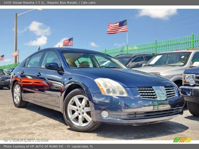 Front 3/4 View of 2005 Maxima 3.5 SL
