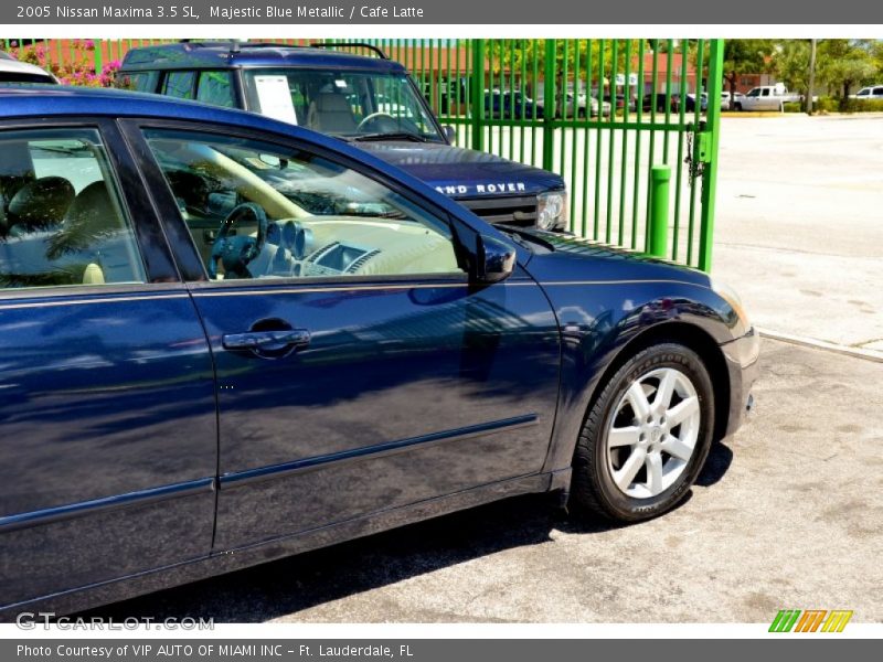 Majestic Blue Metallic / Cafe Latte 2005 Nissan Maxima 3.5 SL