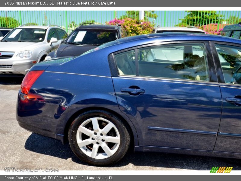 Majestic Blue Metallic / Cafe Latte 2005 Nissan Maxima 3.5 SL