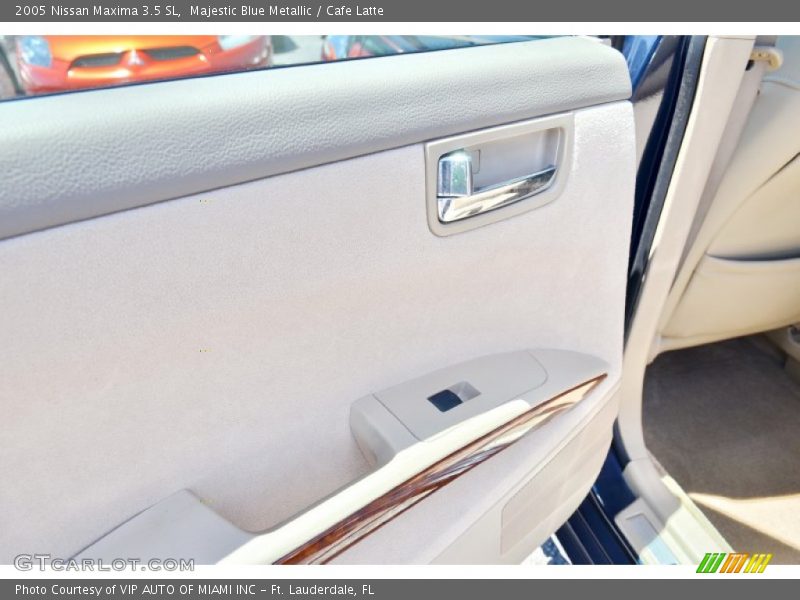 Majestic Blue Metallic / Cafe Latte 2005 Nissan Maxima 3.5 SL