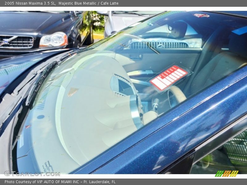 Majestic Blue Metallic / Cafe Latte 2005 Nissan Maxima 3.5 SL