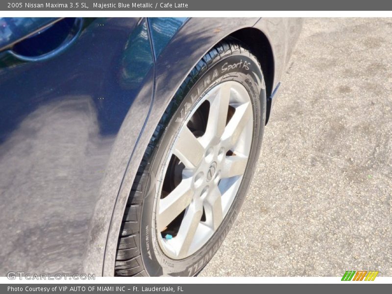 Majestic Blue Metallic / Cafe Latte 2005 Nissan Maxima 3.5 SL