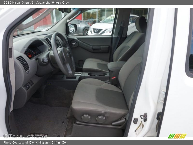 Avalanche White / Gray 2010 Nissan Xterra S
