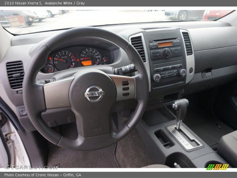 Avalanche White / Gray 2010 Nissan Xterra S