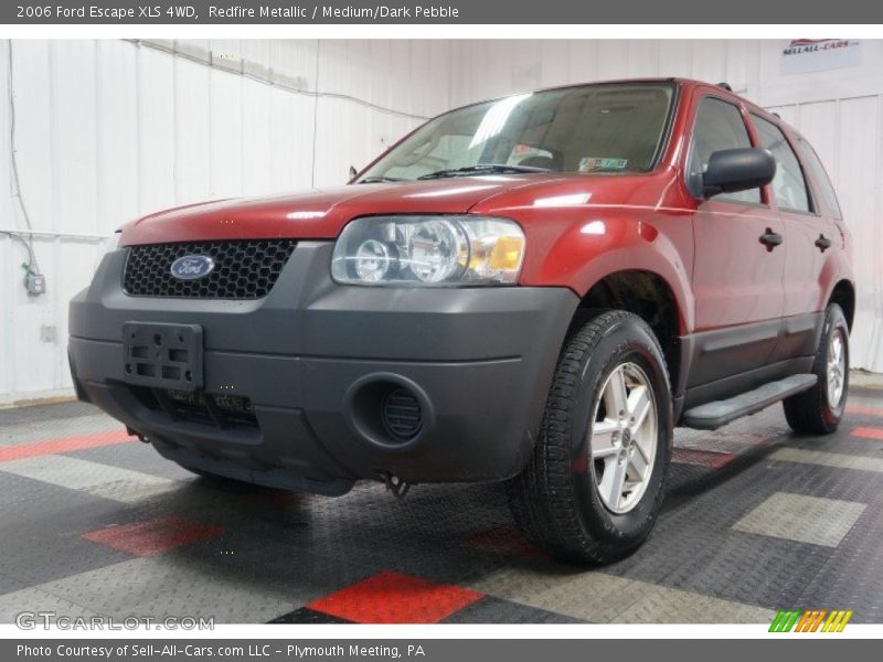 Redfire Metallic / Medium/Dark Pebble 2006 Ford Escape XLS 4WD