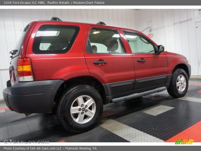 Redfire Metallic / Medium/Dark Pebble 2006 Ford Escape XLS 4WD