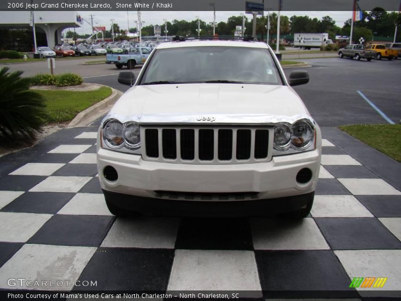 Stone White / Khaki 2006 Jeep Grand Cherokee Laredo