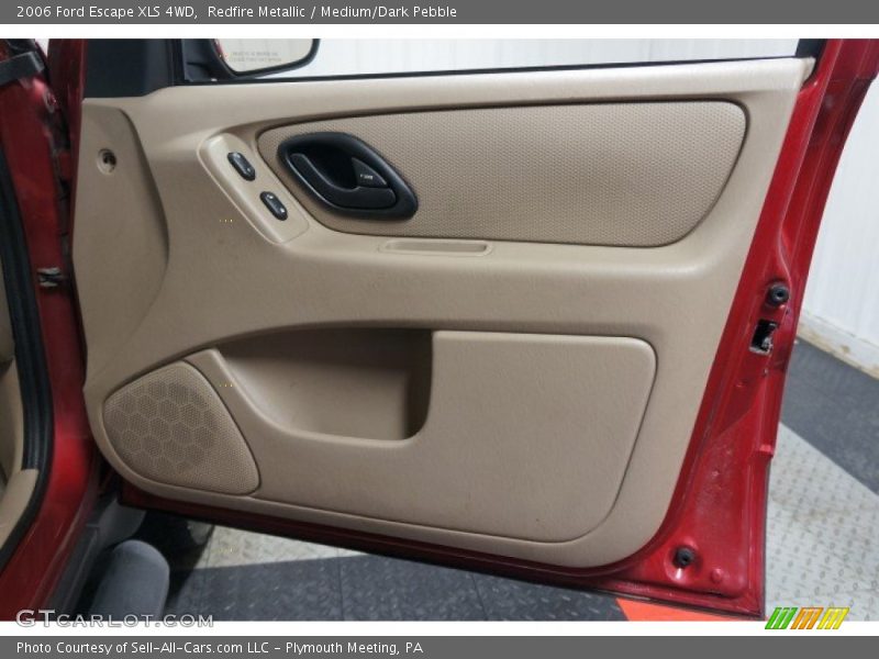 Redfire Metallic / Medium/Dark Pebble 2006 Ford Escape XLS 4WD