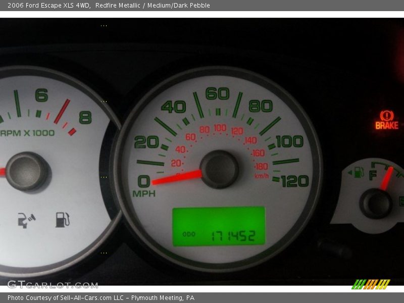 Redfire Metallic / Medium/Dark Pebble 2006 Ford Escape XLS 4WD