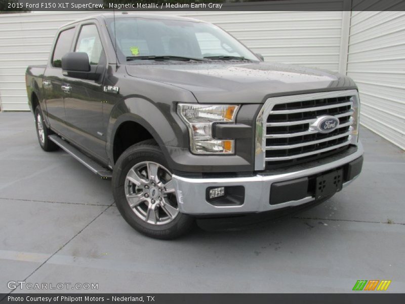 Magnetic Metallic / Medium Earth Gray 2015 Ford F150 XLT SuperCrew