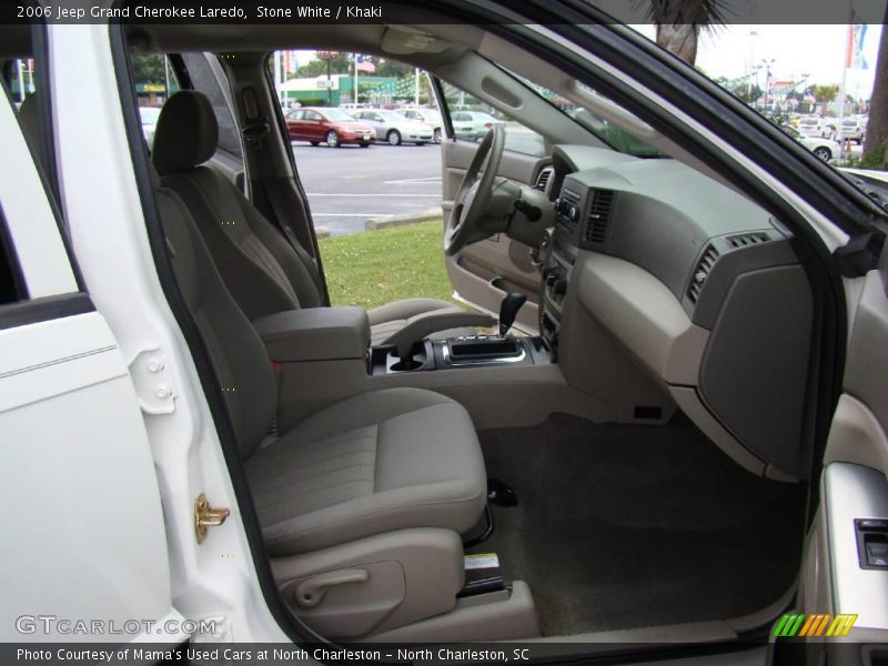 Stone White / Khaki 2006 Jeep Grand Cherokee Laredo