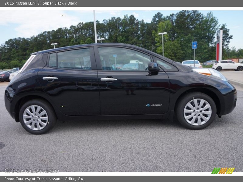 Super Black / Black 2015 Nissan LEAF S
