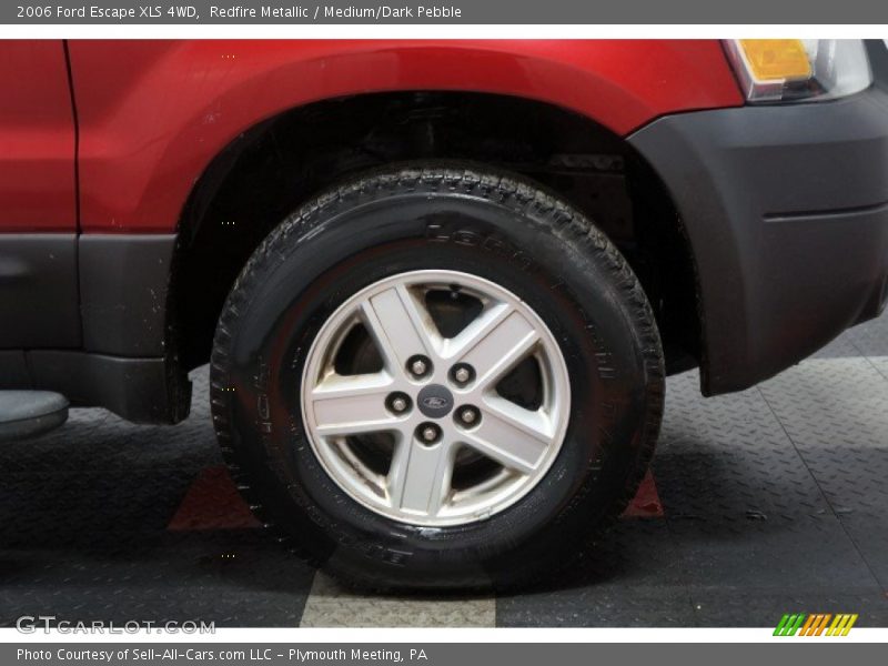 Redfire Metallic / Medium/Dark Pebble 2006 Ford Escape XLS 4WD