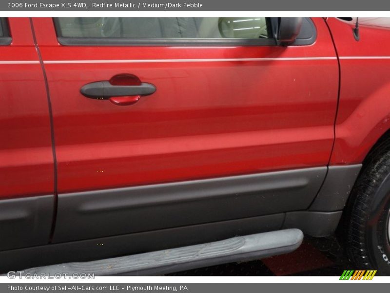 Redfire Metallic / Medium/Dark Pebble 2006 Ford Escape XLS 4WD