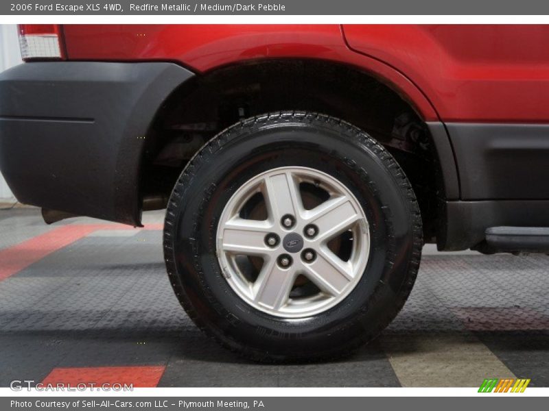 Redfire Metallic / Medium/Dark Pebble 2006 Ford Escape XLS 4WD