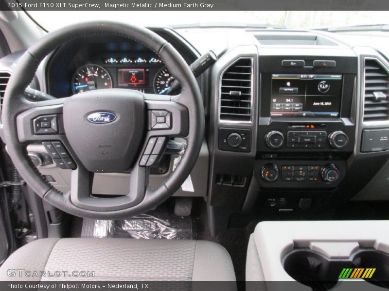 Magnetic Metallic / Medium Earth Gray 2015 Ford F150 XLT SuperCrew
