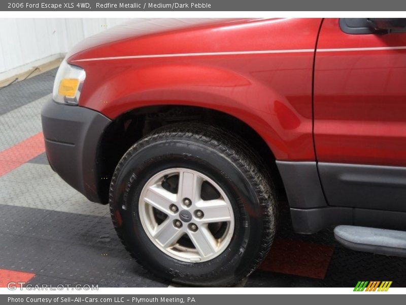 Redfire Metallic / Medium/Dark Pebble 2006 Ford Escape XLS 4WD